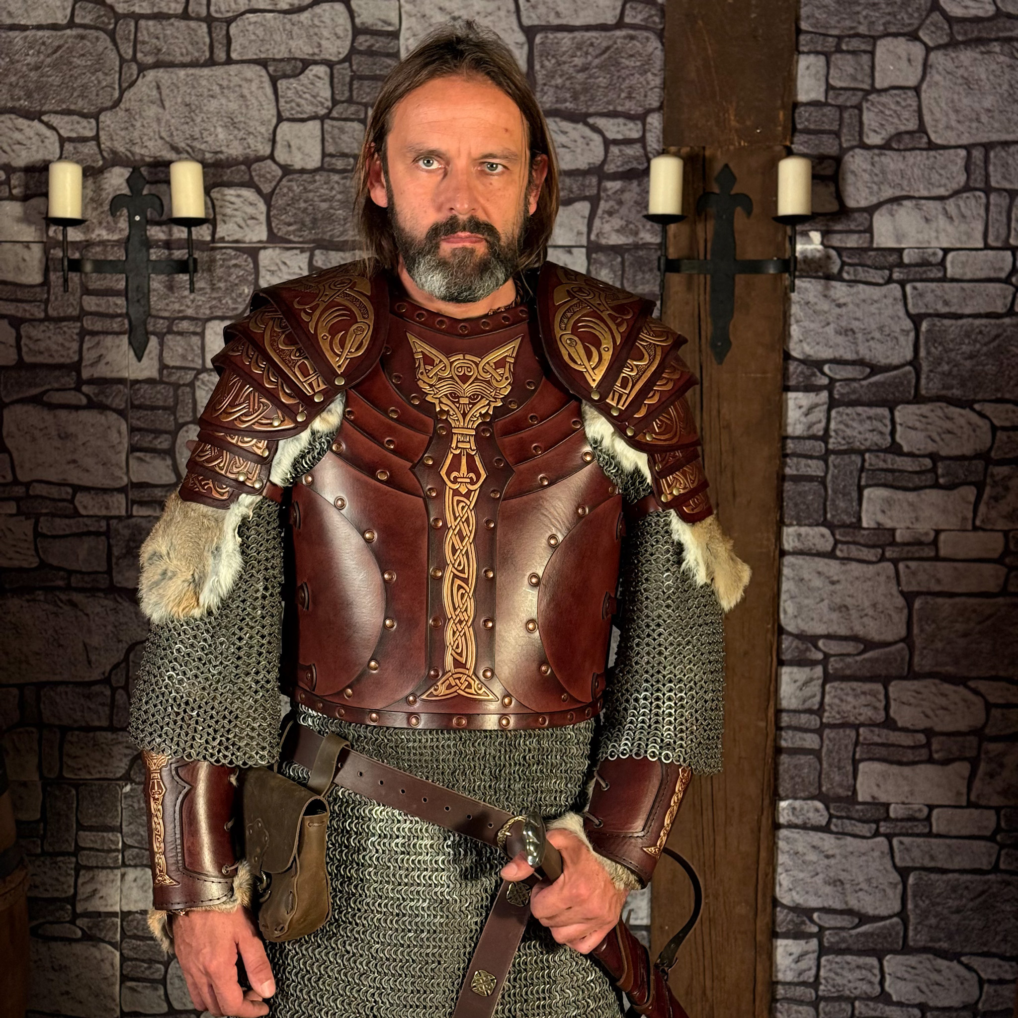 LARP Set Lederrüstung und Schulterrüstung Gold