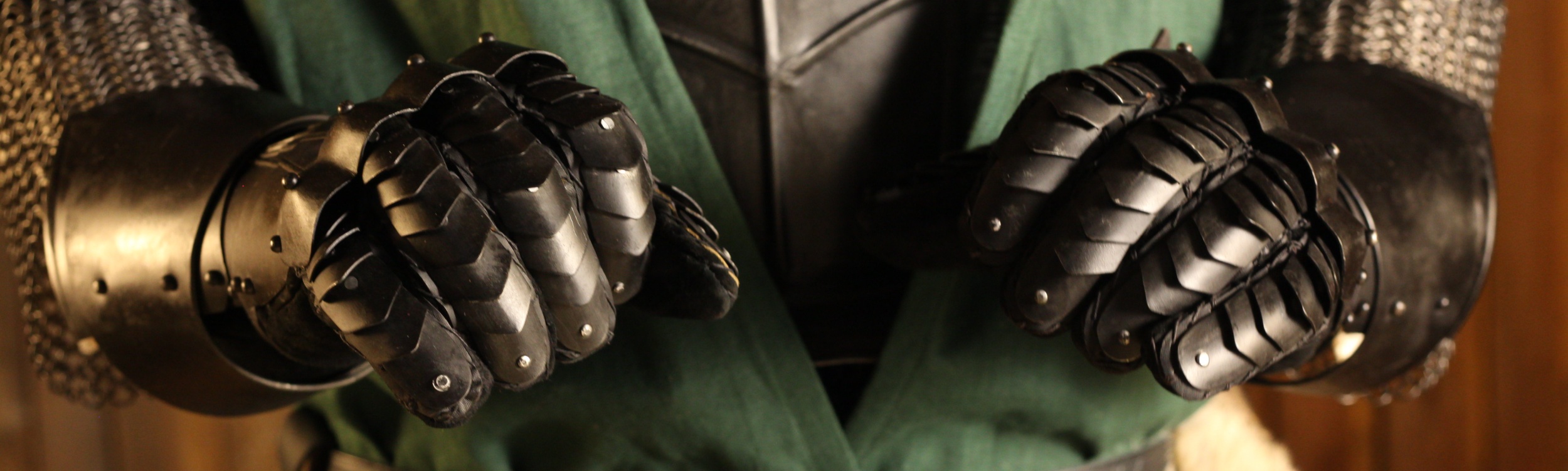 Conquest Untoten Plattenhandschuhe