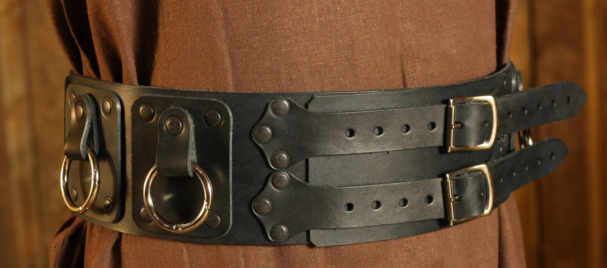 Breitgürtel aus Leder, 10cm, mit Ringen