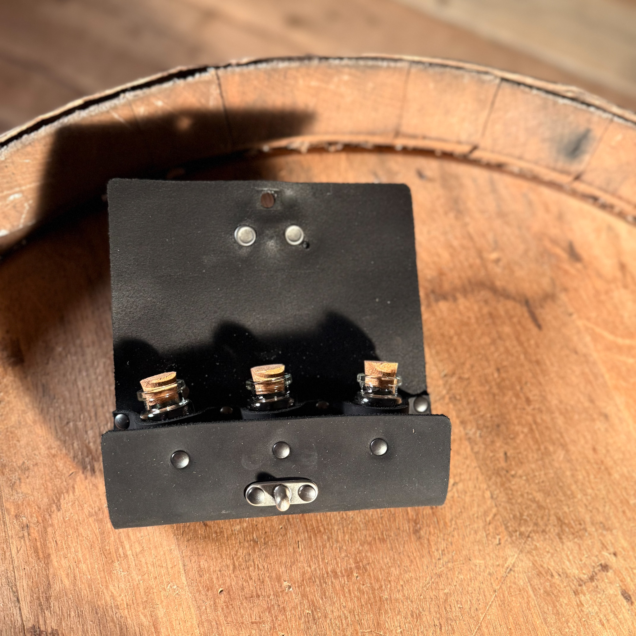 Trankhalter/Tranktasche Trio, viele Farben