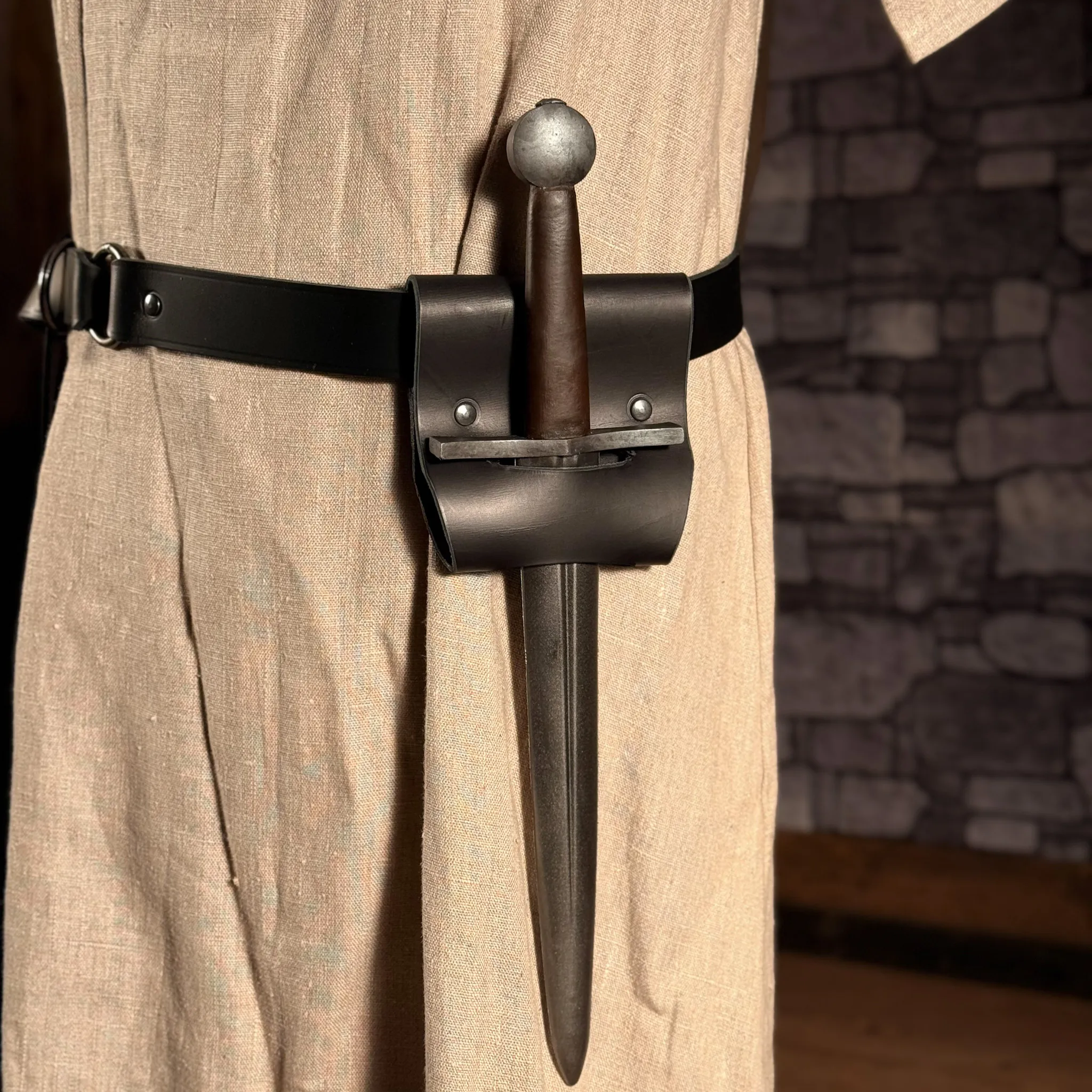 Dolchhalter/Waffenhalter aus Leder