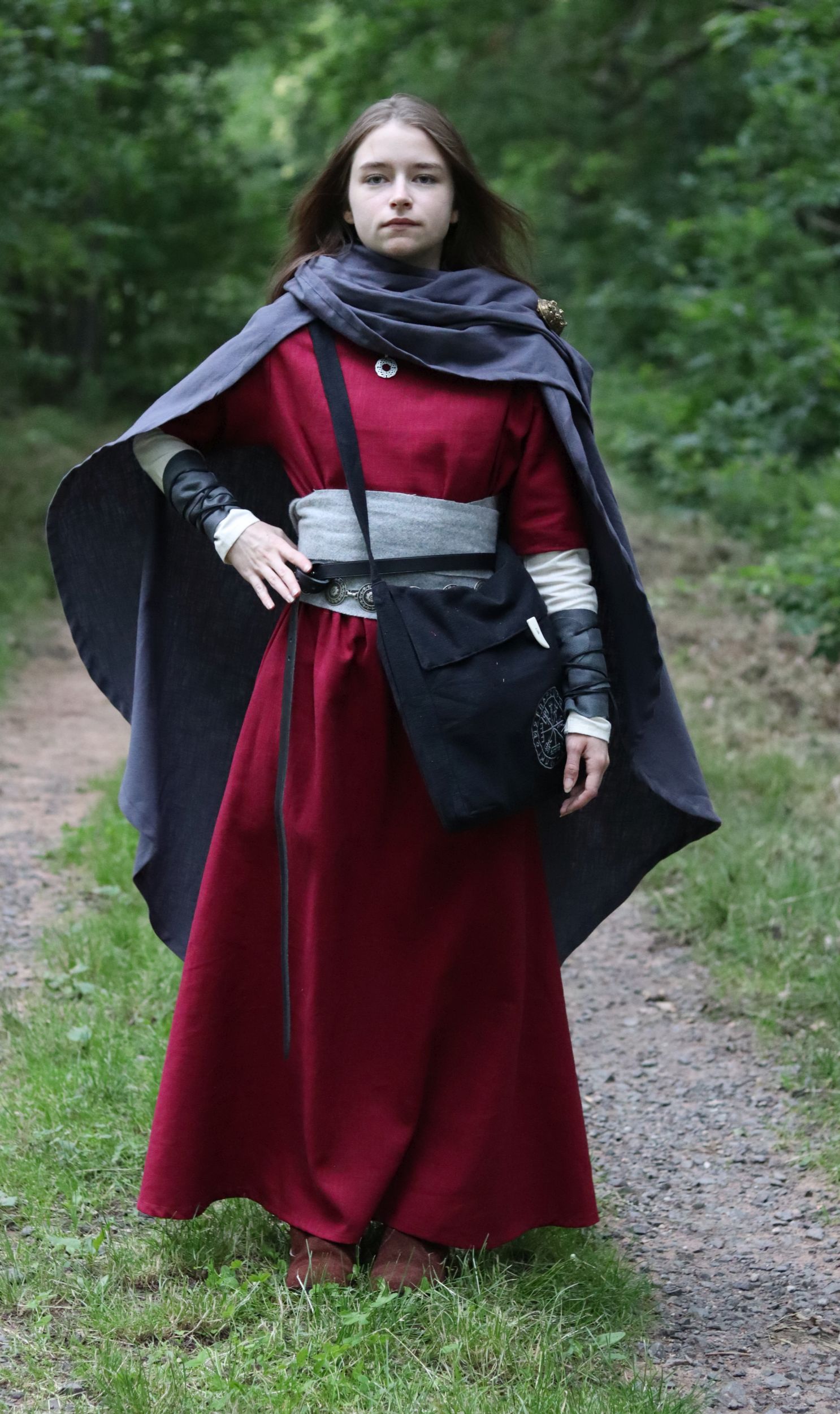 LARP Umhang aus Leinen mit Schal