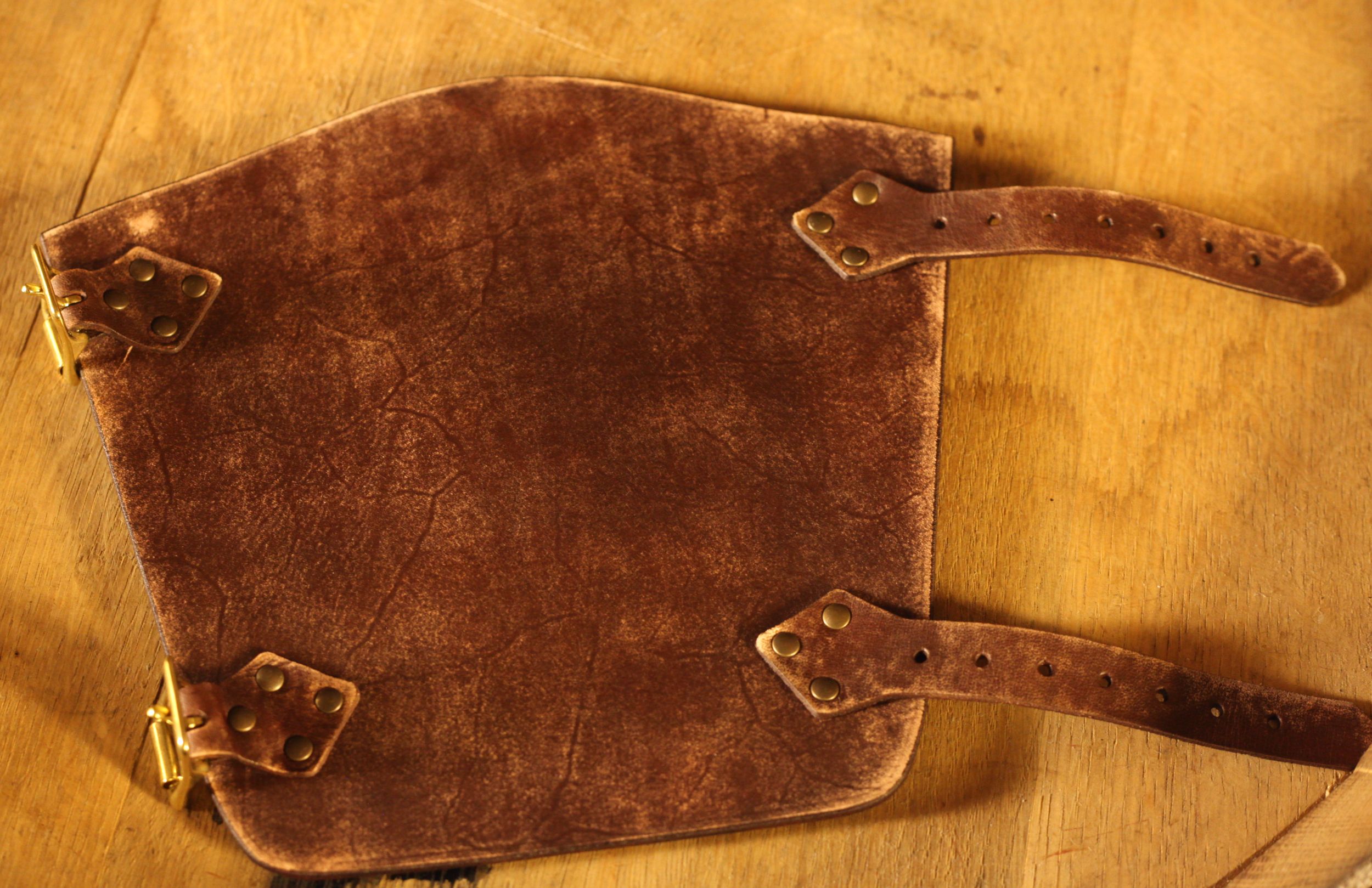 LARP Lederarmschienen mit Schnallen