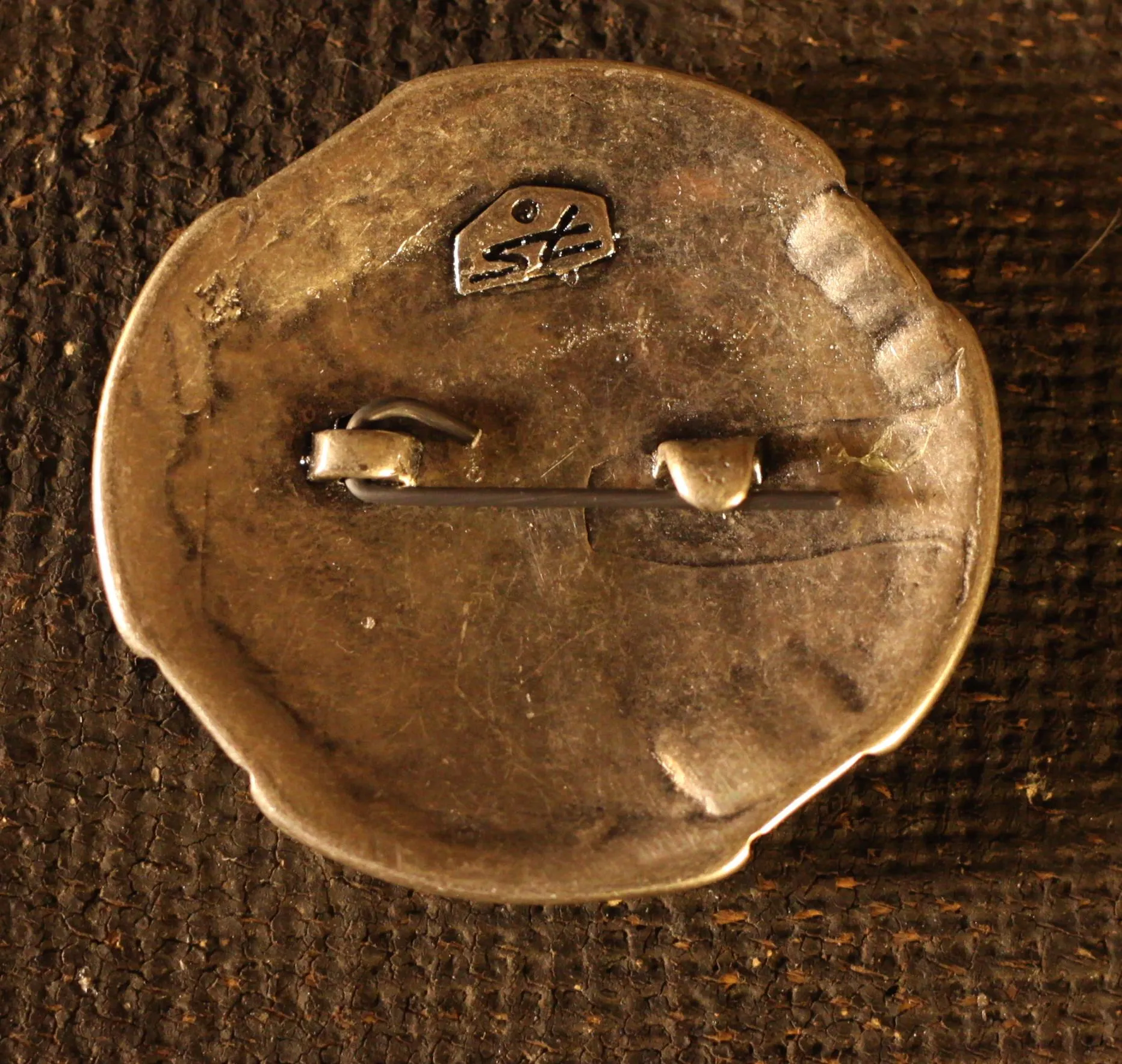 Große Fibel/Brosche Keltenkreuz