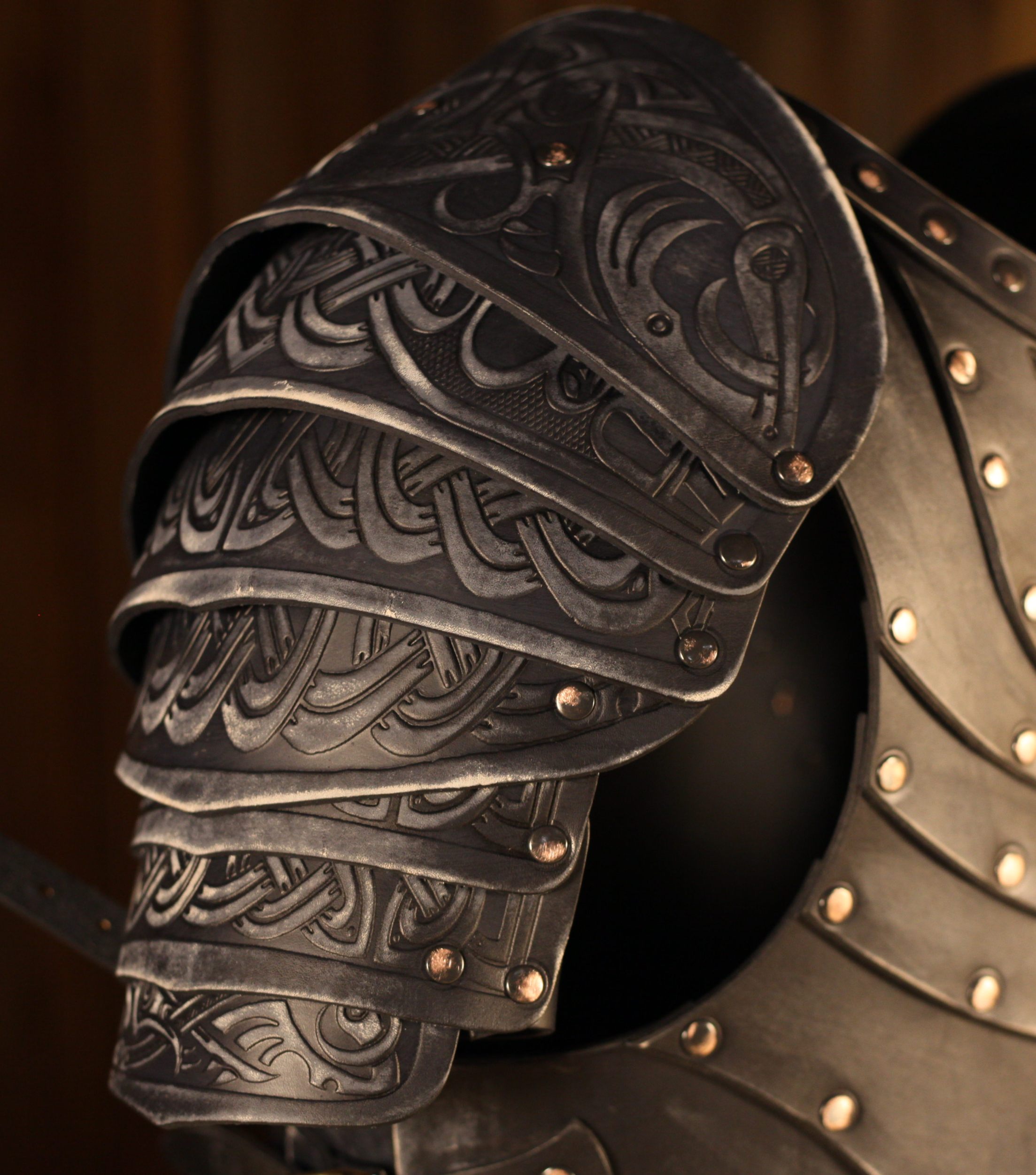 LARP Set Lederrüstung und Schulterrüstung