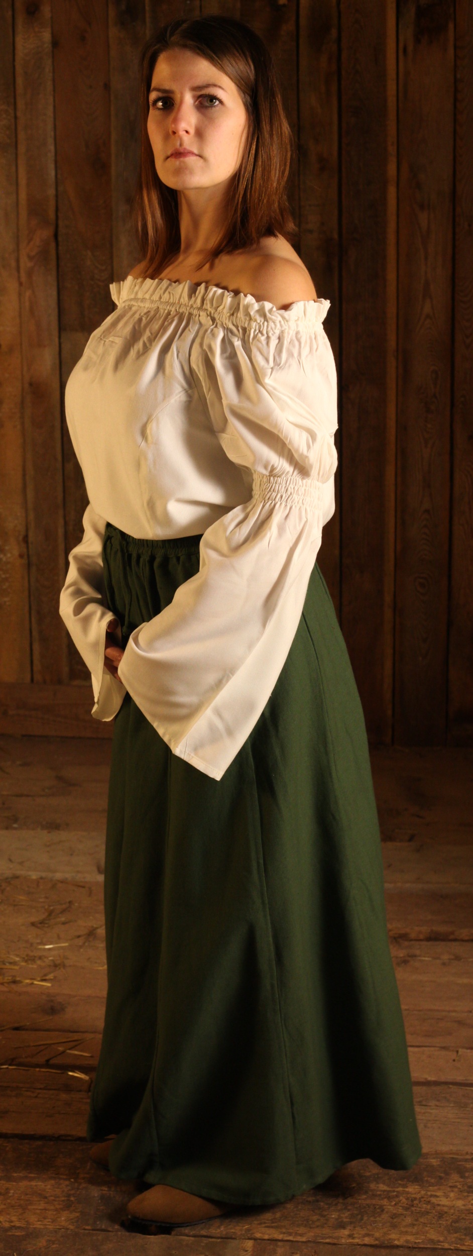 Mittelalterliches Gewandset für Frauen II