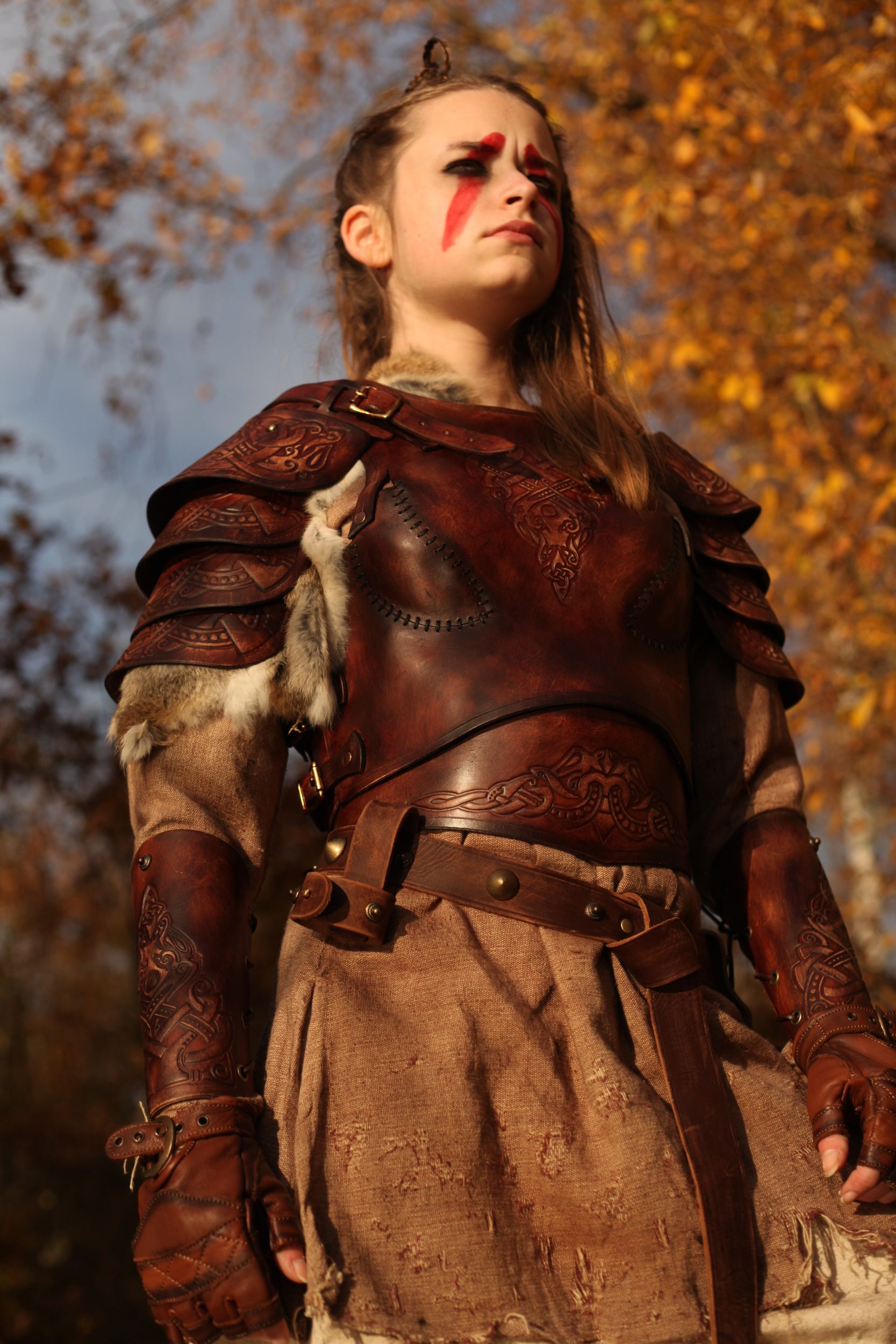 LARP Armschienen Schildmaid