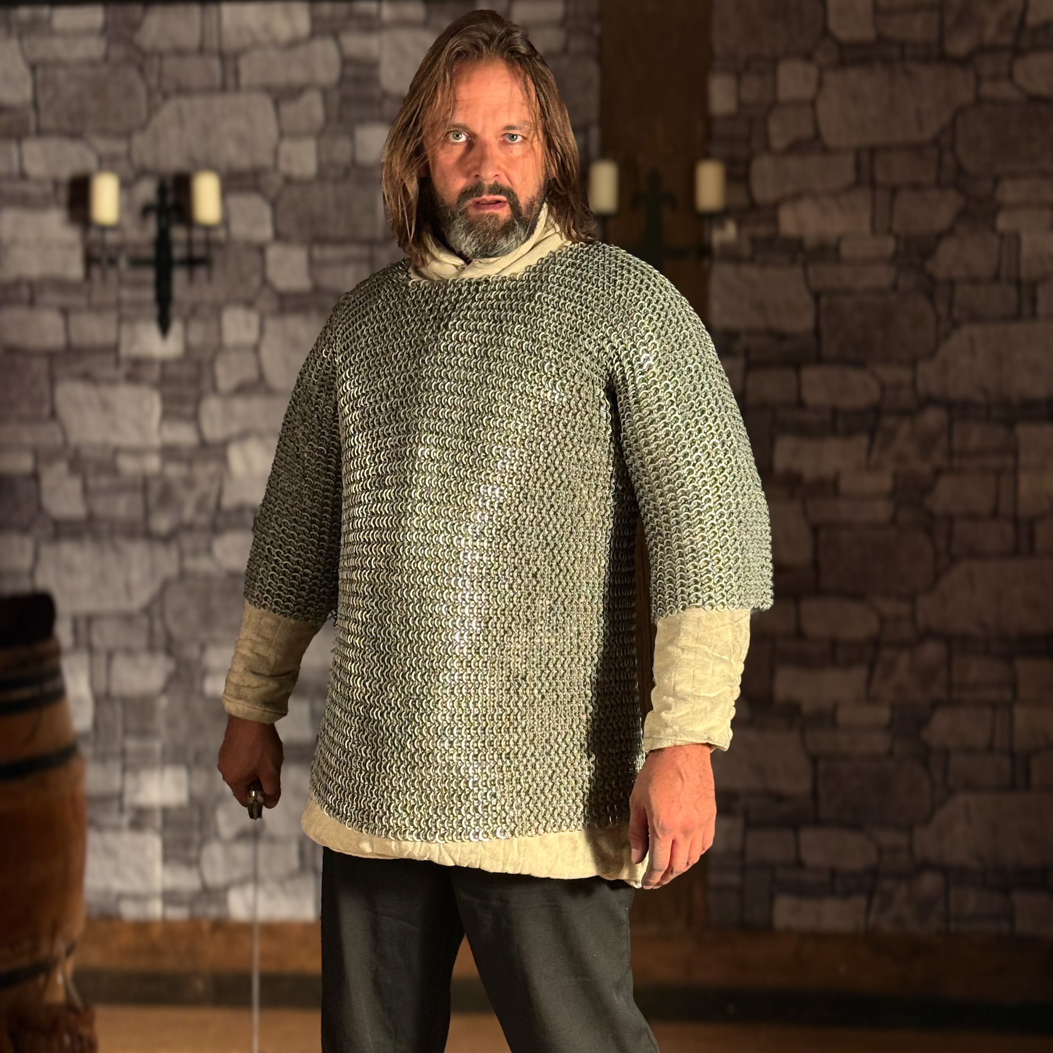 Kettenhemd aus Aluminium, 10mm, vernietet, Halbarm