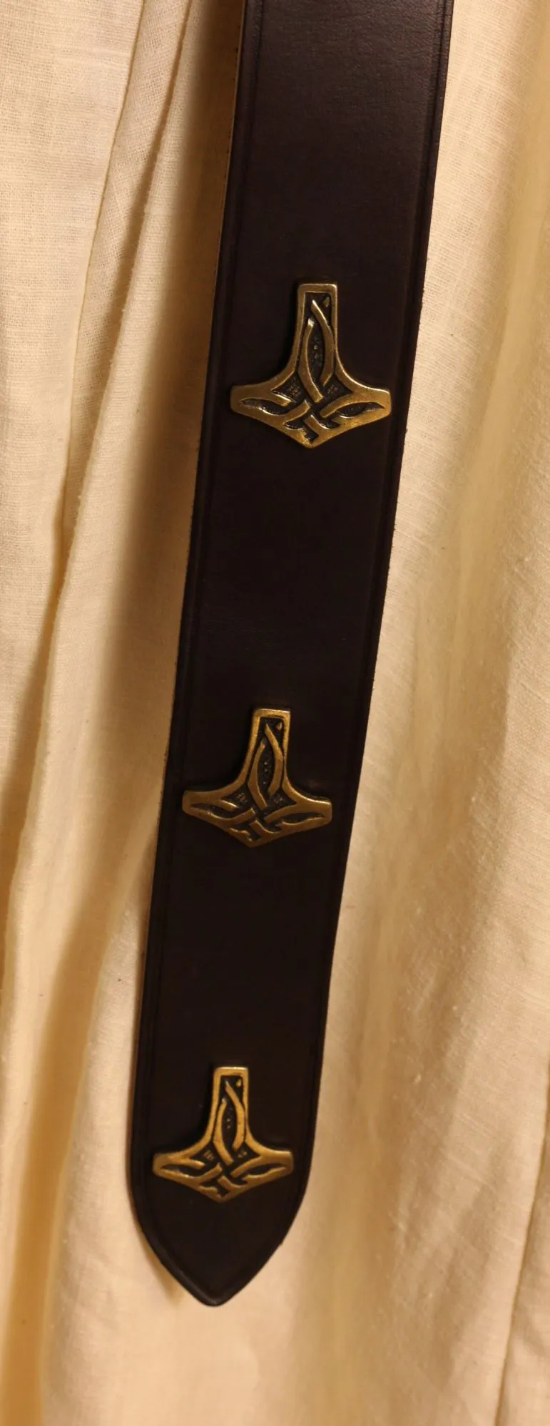 Langgürtel Thors Hammer braun