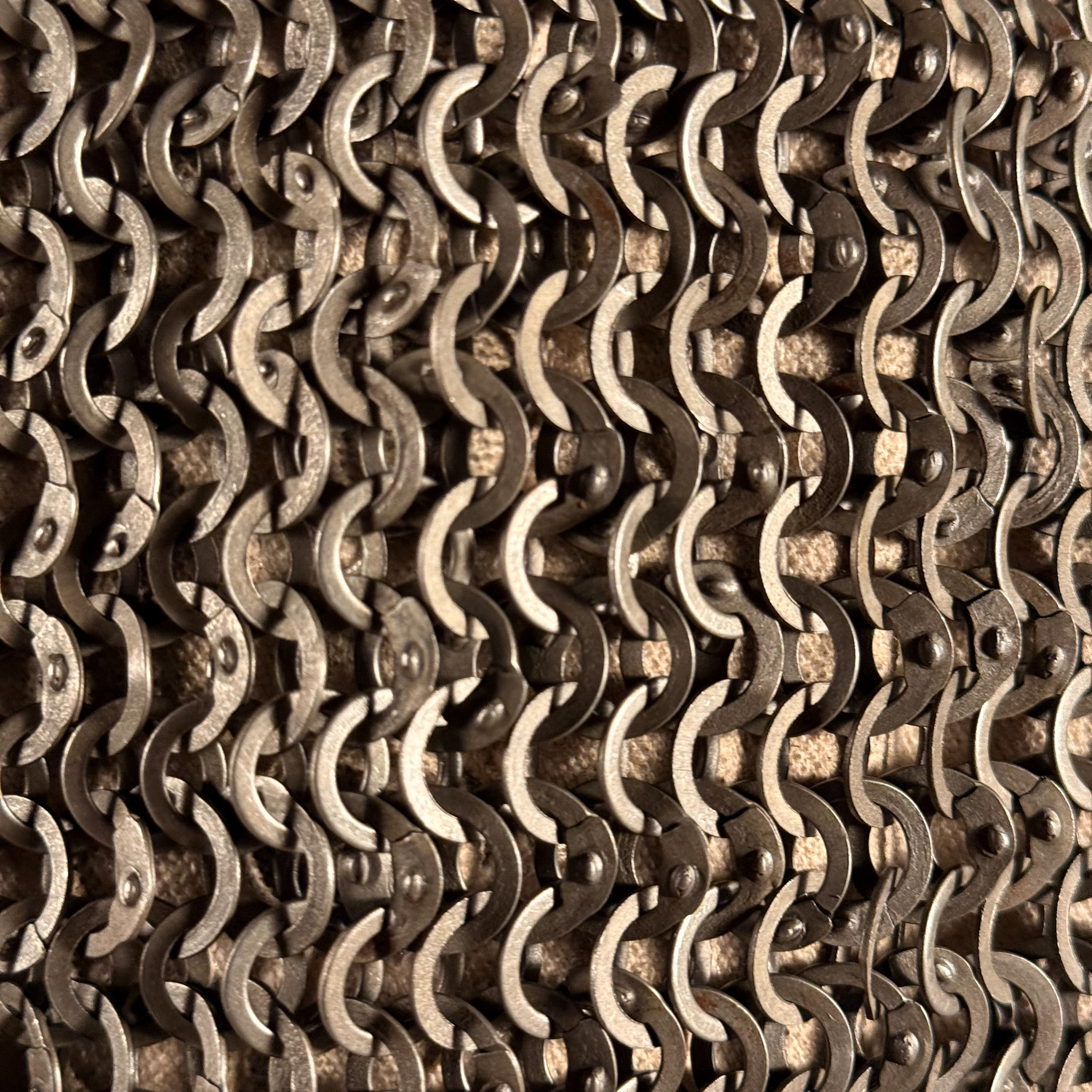 Kettenhemd Haubergeon, Flachring Keilnieten, ID9mm