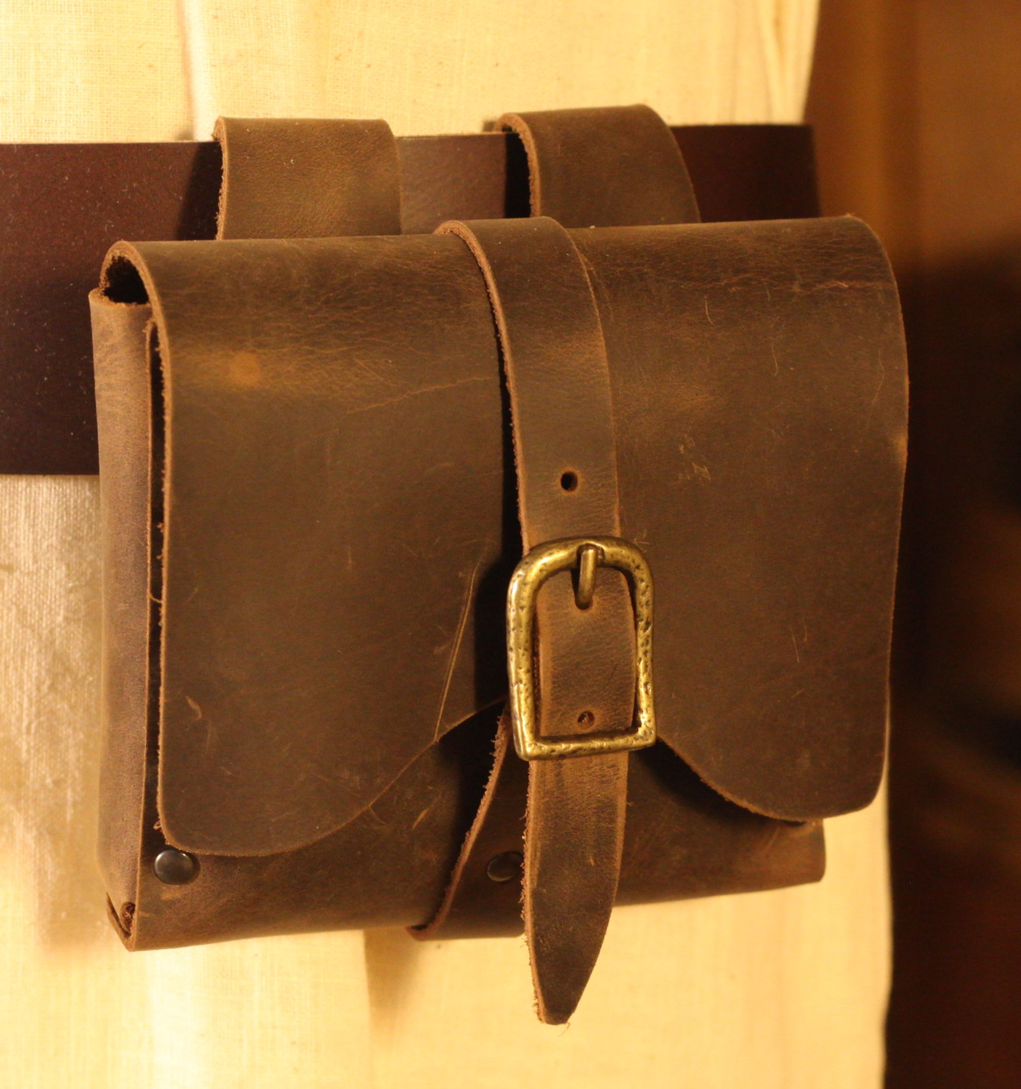 Kleine Gürteltasche aus Leder