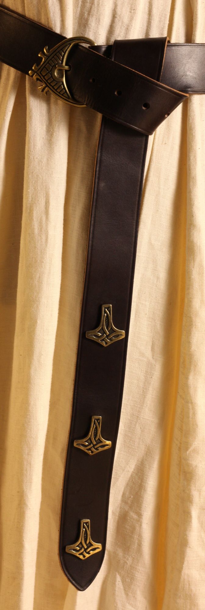 Langgürtel Thors Hammer braun