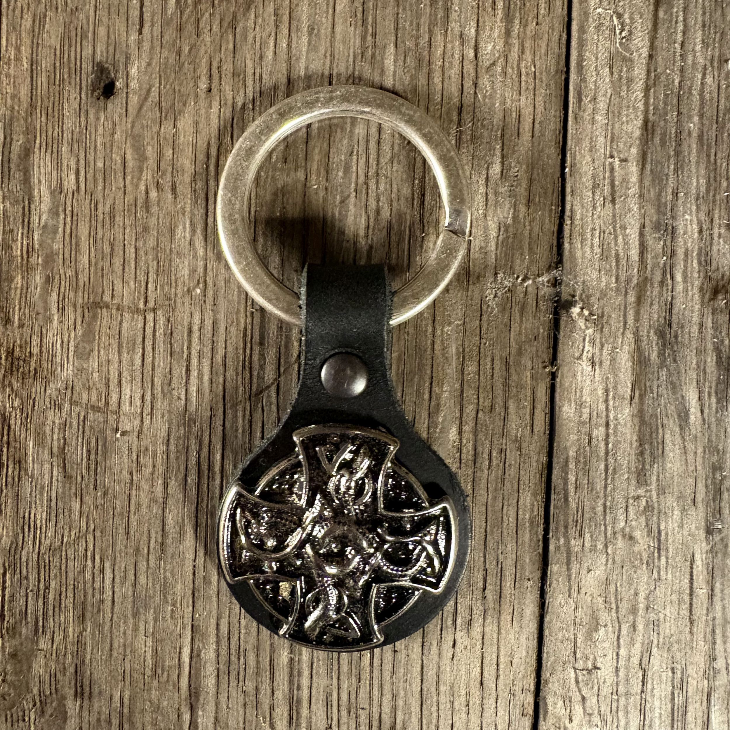 Schlüsselanhänger schwarz, keltische Schlange