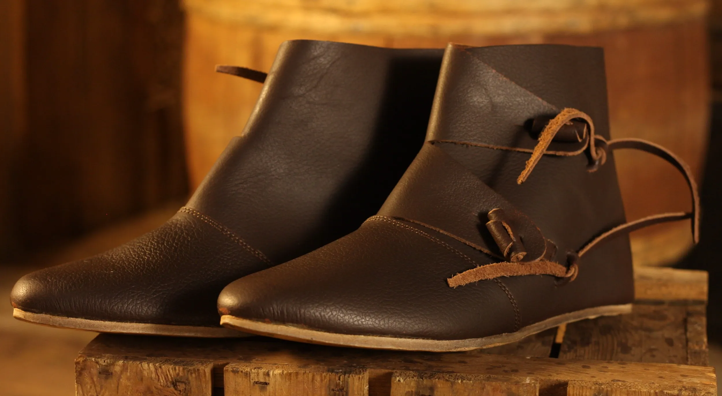 Mittelalterliche Halbstiefel Knut
