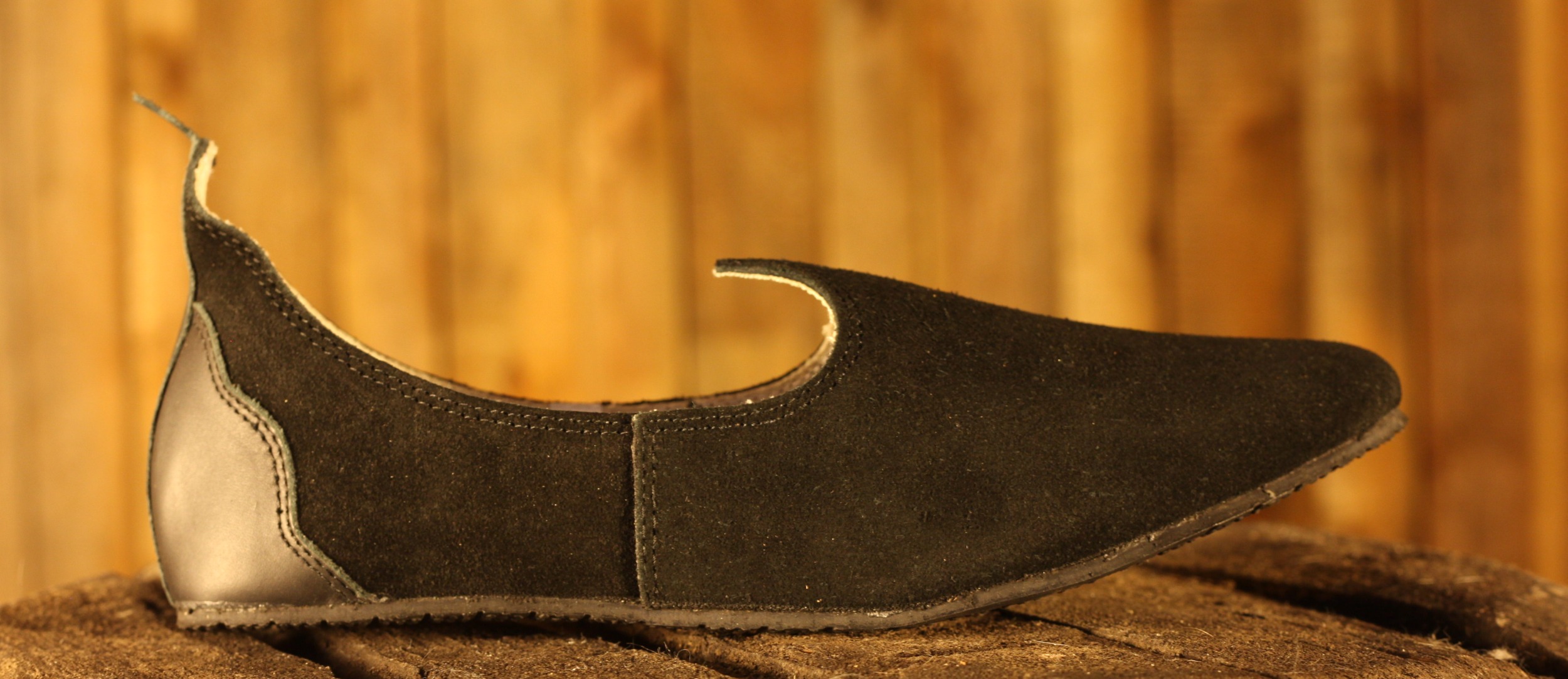 Mittelalterschuh aus Echtleder schwarz