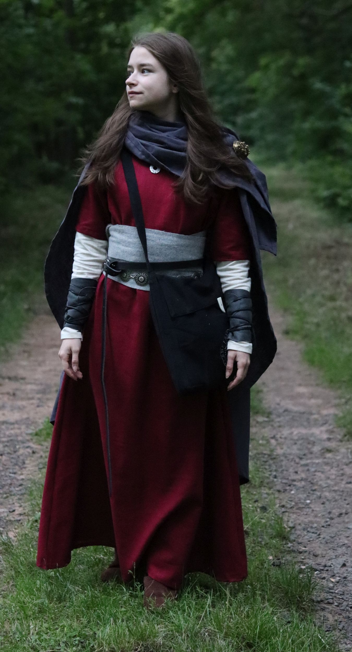 LARP Umhang aus Leinen mit Schal