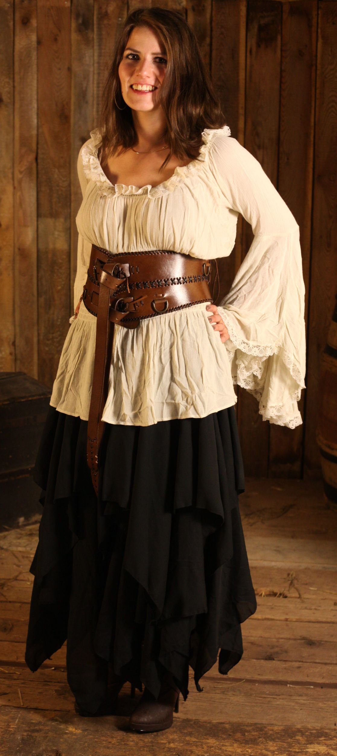 Luftige Bluse mit Trompetenärmeln